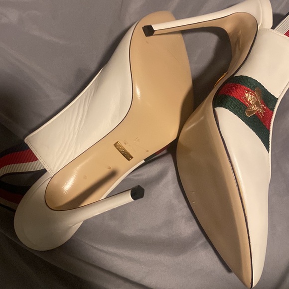 Authentic GUCCI pumps. Only worn around the house - Picture 3 of 3